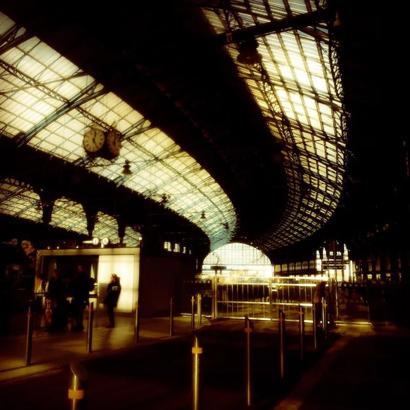 Wnętrze dworca kolejowego w Brighton