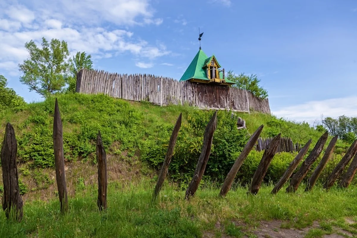Stara drewniana twierdza w Perejasławiu Chmielnickim Tradycyjna osada